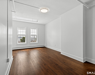 187 Bank Street - Photo Thumbnail 12
