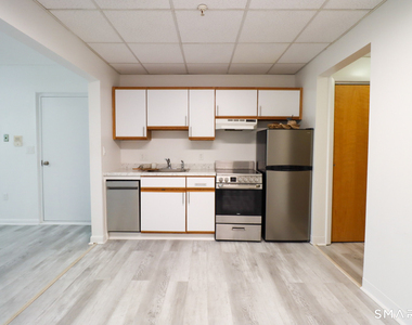 209 Bank Street - Photo Thumbnail 1