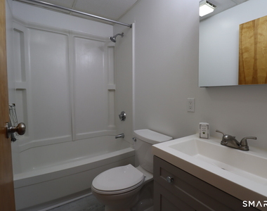 209 Bank Street - Photo Thumbnail 6