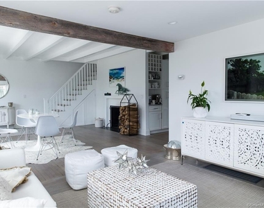 10 Danbury Avenue - Photo Thumbnail 17