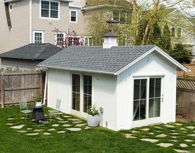 10 Danbury Avenue - Photo Thumbnail 30