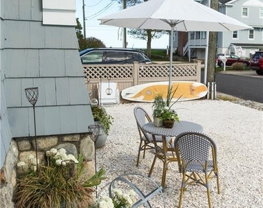 10 Danbury Avenue - Photo Thumbnail 3