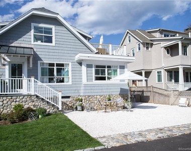10 Danbury Avenue - Photo Thumbnail 1