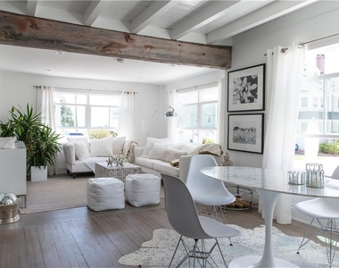 10 Danbury Avenue - Photo Thumbnail 7