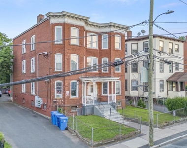 19-21 Whitmore Street - Photo Thumbnail 1