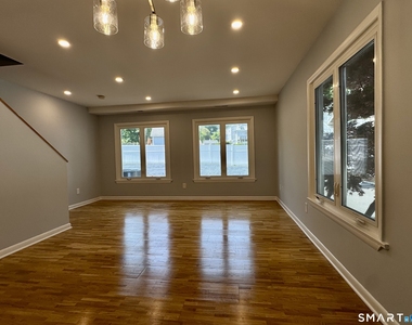 115 Flax Hill Road - Photo Thumbnail 3