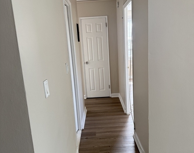 71 Strawberry Hill Avenue - Photo Thumbnail 11