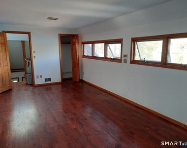 200 North Main Street - Photo Thumbnail 3