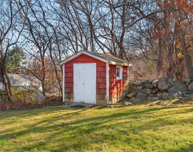 67 Barclay Drive - Photo Thumbnail 33