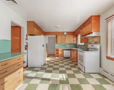 67 Barclay Drive - Photo Thumbnail 11