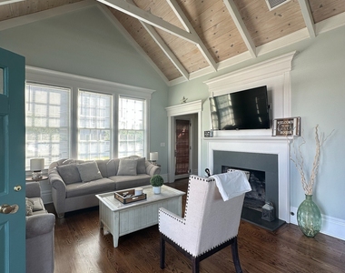 664 Fairfield Beach Road - Photo Thumbnail 3
