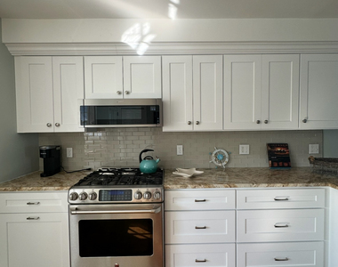 664 Fairfield Beach Road - Photo Thumbnail 6