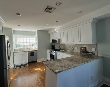 664 Fairfield Beach Road - Photo Thumbnail 9