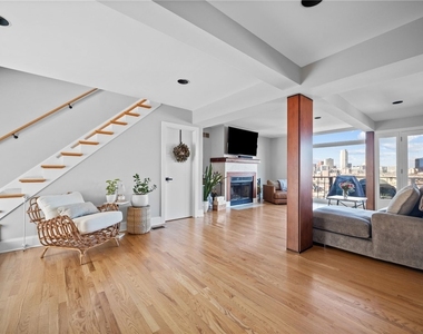 101 Brosville St - Photo Thumbnail 7