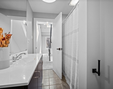 101 Brosville St - Photo Thumbnail 23