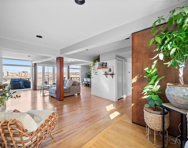 101 Brosville St - Photo Thumbnail 5