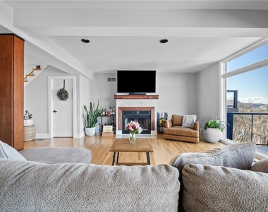 101 Brosville St - Photo Thumbnail 16