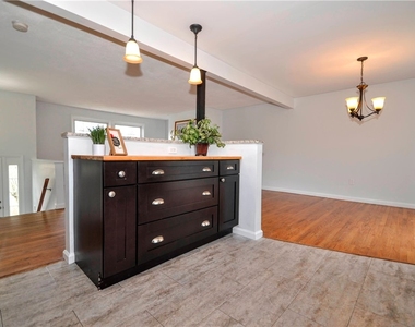 1313 Star Ridge Dr - Photo Thumbnail 14