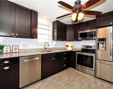 1313 Star Ridge Dr - Photo Thumbnail 10