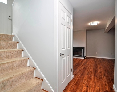 1313 Star Ridge Dr - Photo Thumbnail 24