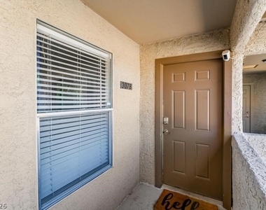 4200 S Valley View Boulevard - Photo Thumbnail 1