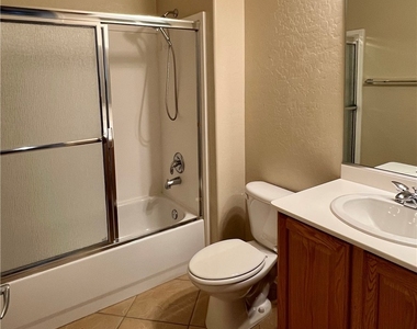 2381 Ecliptic Street - Photo Thumbnail 14