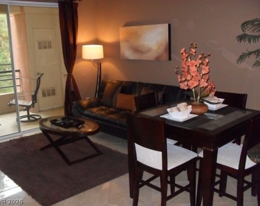 220 Flamingo Road - Photo Thumbnail 3