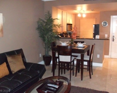 220 Flamingo Road - Photo Thumbnail 2