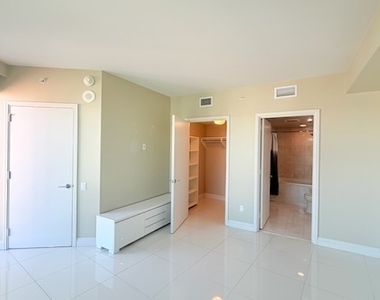 222 Karen Avenue - Photo Thumbnail 5