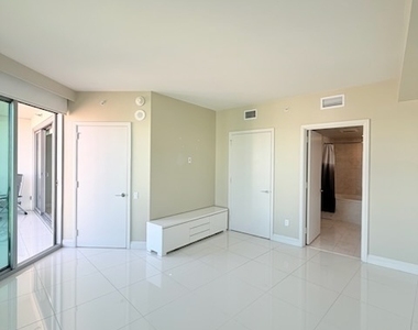 222 Karen Avenue - Photo Thumbnail 8