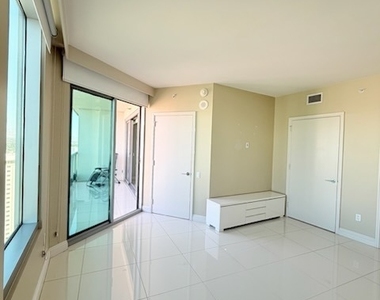 222 Karen Avenue - Photo Thumbnail 9