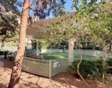 222 Karen Avenue - Photo Thumbnail 15