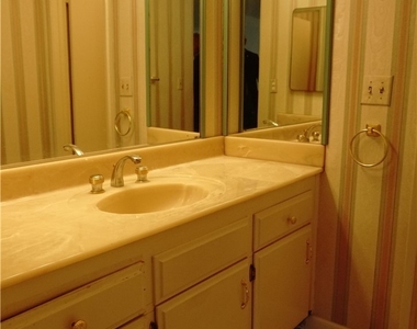 1405 Vegas Valley Drive - Photo Thumbnail 14