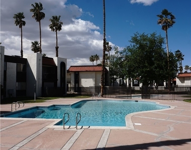 1405 Vegas Valley Drive - Photo Thumbnail 25