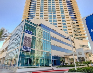 2700 Las Vegas Boulevard - Photo Thumbnail 8