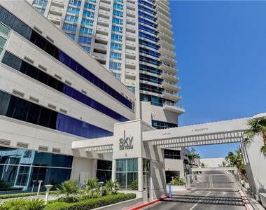 2700 Las Vegas Boulevard - Photo Thumbnail 10