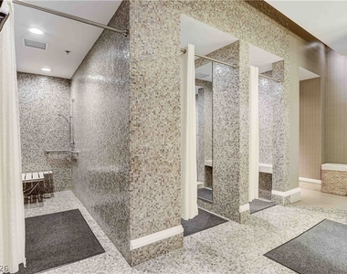 2700 Las Vegas Boulevard - Photo Thumbnail 33