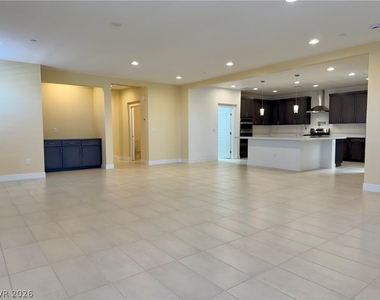 400 S Jena Street - Photo Thumbnail 4