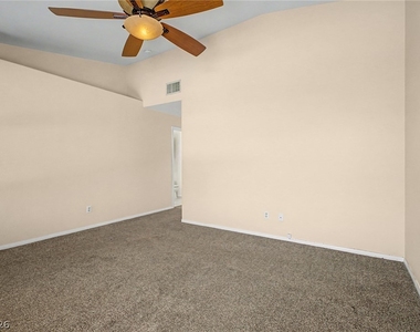 381 Manti Place - Photo Thumbnail 11