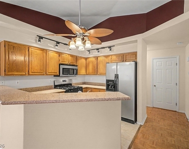 381 Manti Place - Photo Thumbnail 8