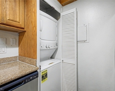 1515 Reno Avenue - Photo Thumbnail 22