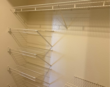2425 Showcase Drive - Photo Thumbnail 29