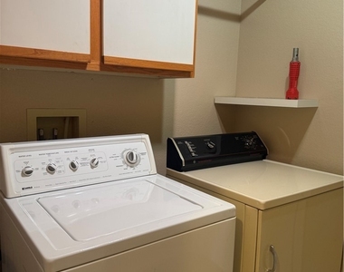 2425 Showcase Drive - Photo Thumbnail 32