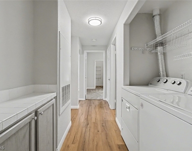 517 Indian Princess Drive - Photo Thumbnail 19
