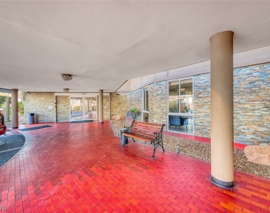 205 E Harmon Avenue - Photo Thumbnail 29