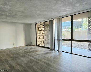 205 E Harmon Avenue - Photo Thumbnail 9