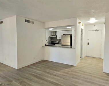 205 E Harmon Avenue - Photo Thumbnail 13