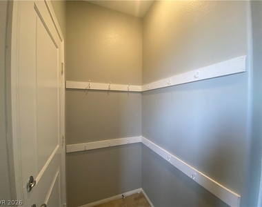 8489 Green Alder Court - Photo Thumbnail 27