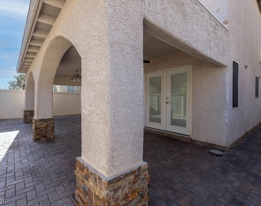 6469 Abbey Door Court - Photo Thumbnail 2