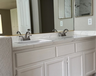 7409 Bush Garden Avenue - Photo Thumbnail 28